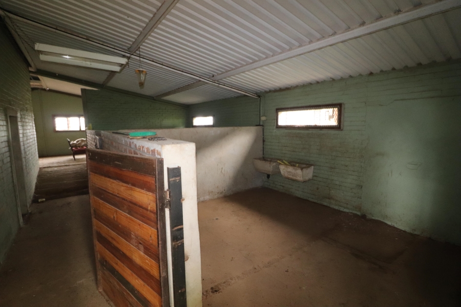 6 Bedroom Property for Sale in Ventersburg Free State